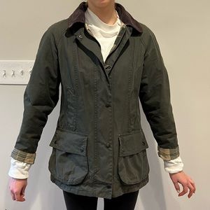Barbour women’s classic wax jacket. Olive. Size 36, US size 6.